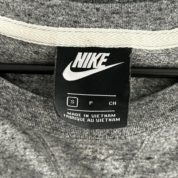 Nike Gray Long Sleeve Lightweight T-shirt Size Small Just Do It Logo (Unisex) - Picture 3 of 7
